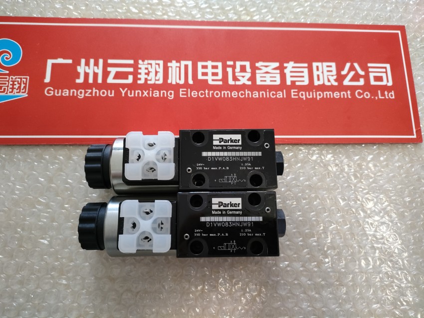 派克Parker比例閥D81FHB32H1NE00美國原裝批發(fā) 派克Parker比例閥D81FHB32H1NE00美國原裝批發(fā) 柱塞泵派克PV080R1K1T1NMMC型號(hào)美國進(jìn)口原裝