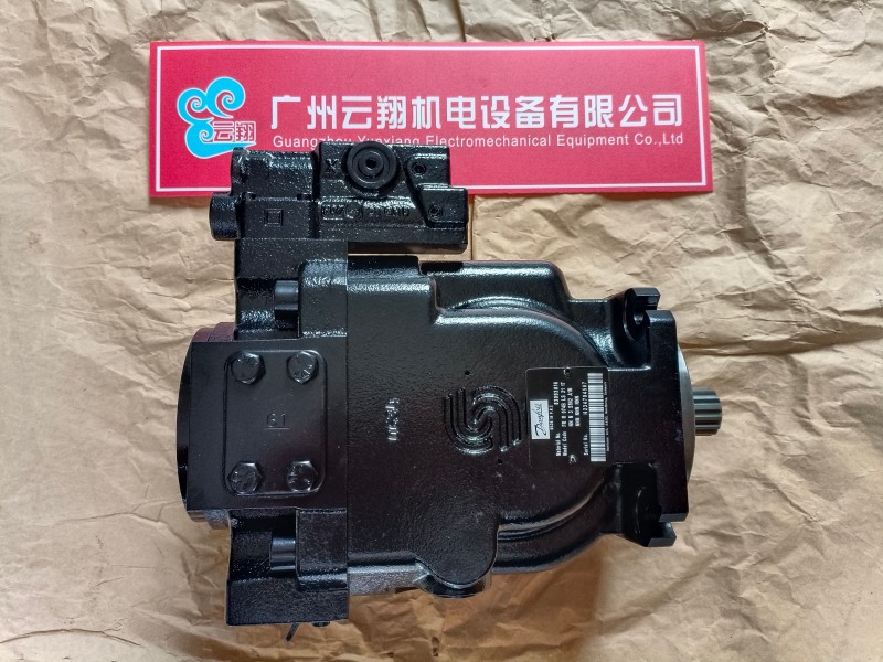 丹佛斯液壓泵MPV046CBBATBBAAJABHHCBAHH5NNN 低價庫存 90R100KN1AC80P4C7F03GBA232324薩奧丹佛斯液壓泵 原裝丹佛斯DANFOSS擺線馬達OMS200 151F0211，價格優(yōu)惠