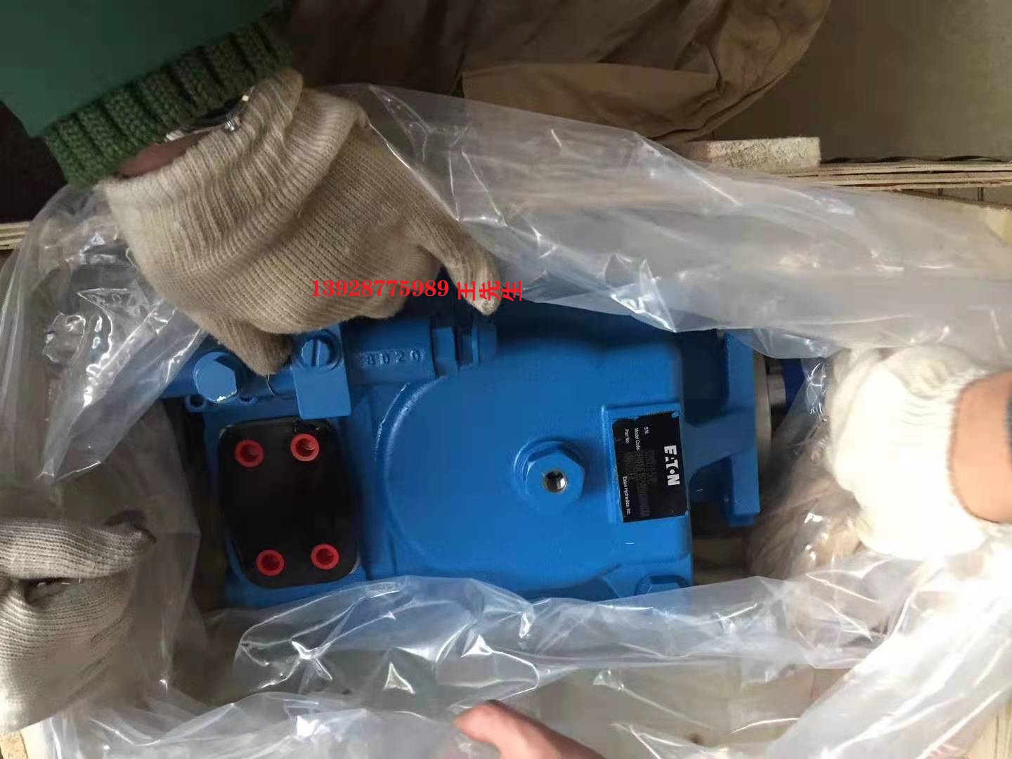 丹佛斯威格士柱塞泵PVM045ER06CS2A315000001AB PVM074 PVM098  丹佛斯威格士柱塞泵PVM045ER06CS2A315000001AB PVM074 PVM098  液壓電磁閥經銷565477 DG4V32AMUD660 859189 DG4V32AMUG660